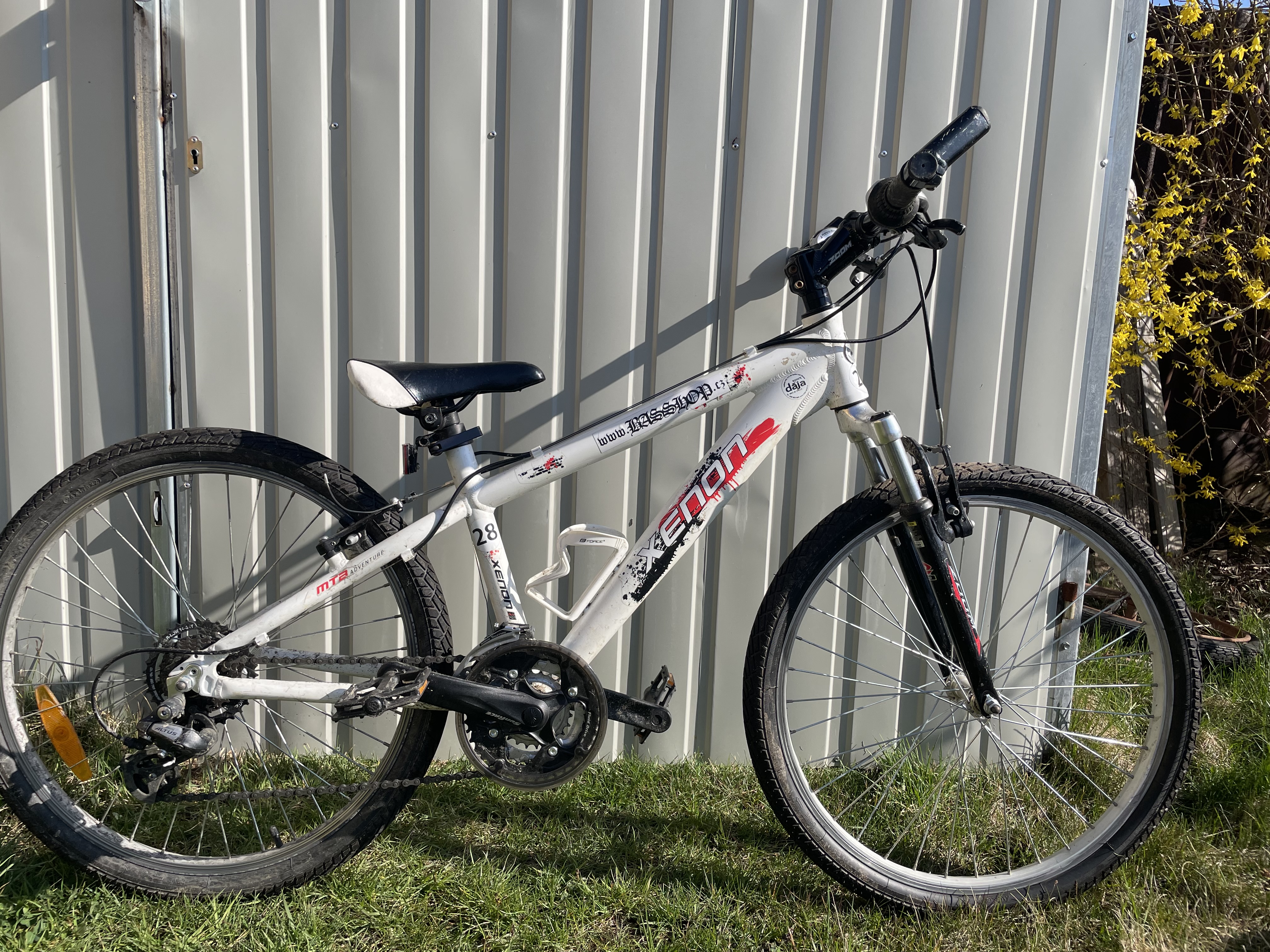 Xenon bílé ,,24"